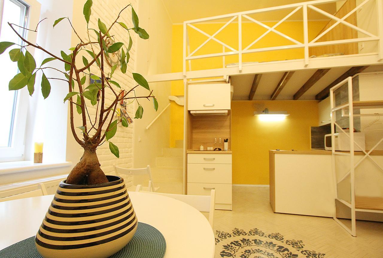 Style Loft Apartment Lviv